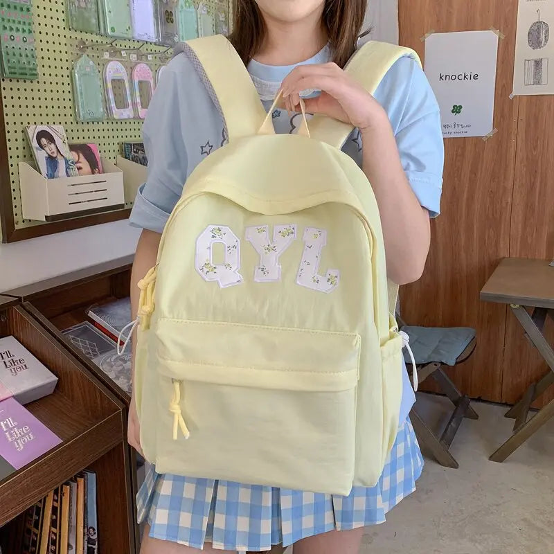 Vintage Aesthetic Women's Backpack – Lightweight Large Capacity Women's Backpack Nixie