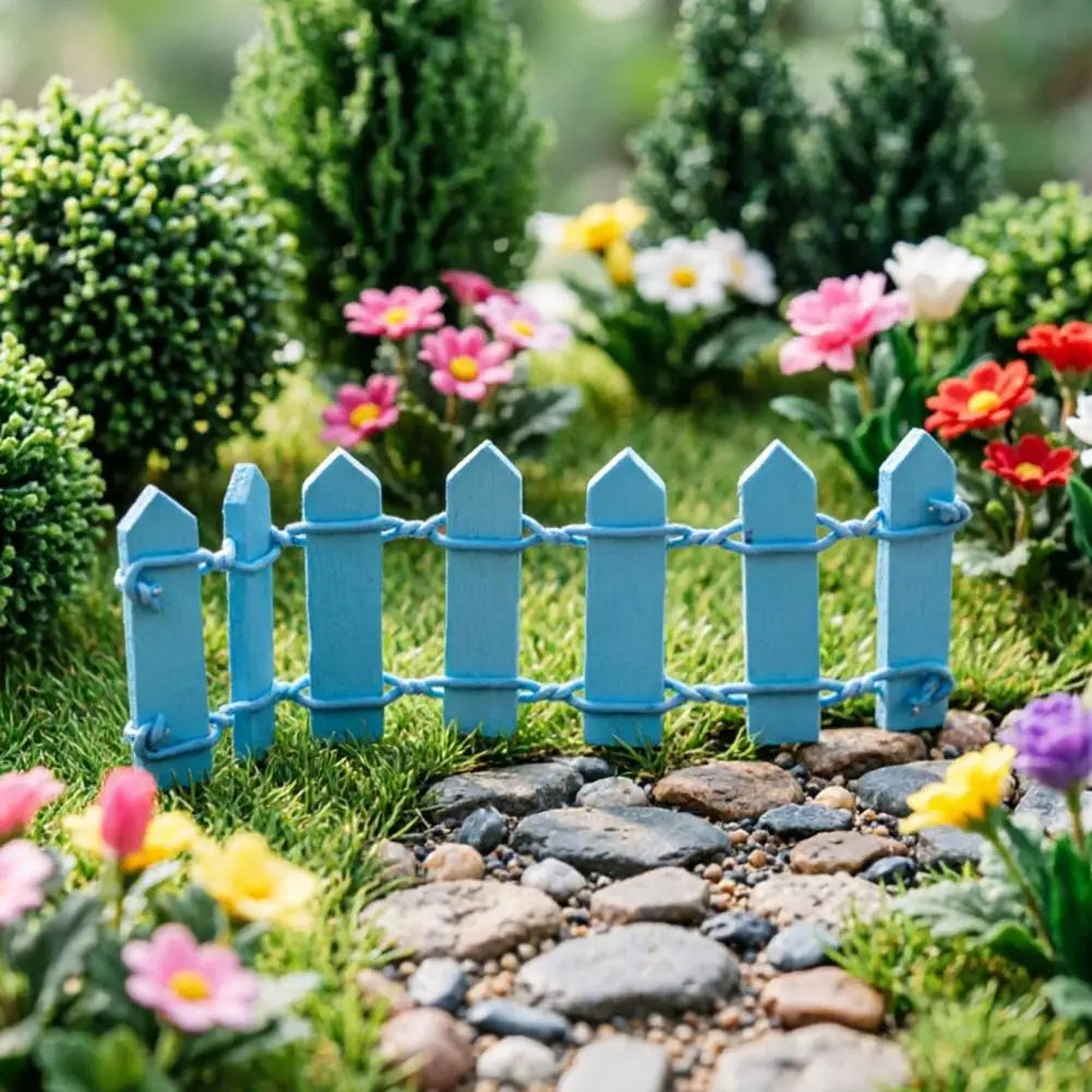 2 Pcs Mini Wood Picket Fence – Fairy Garden & Dollhouse Decor Miniature Garden Ornament Nixie