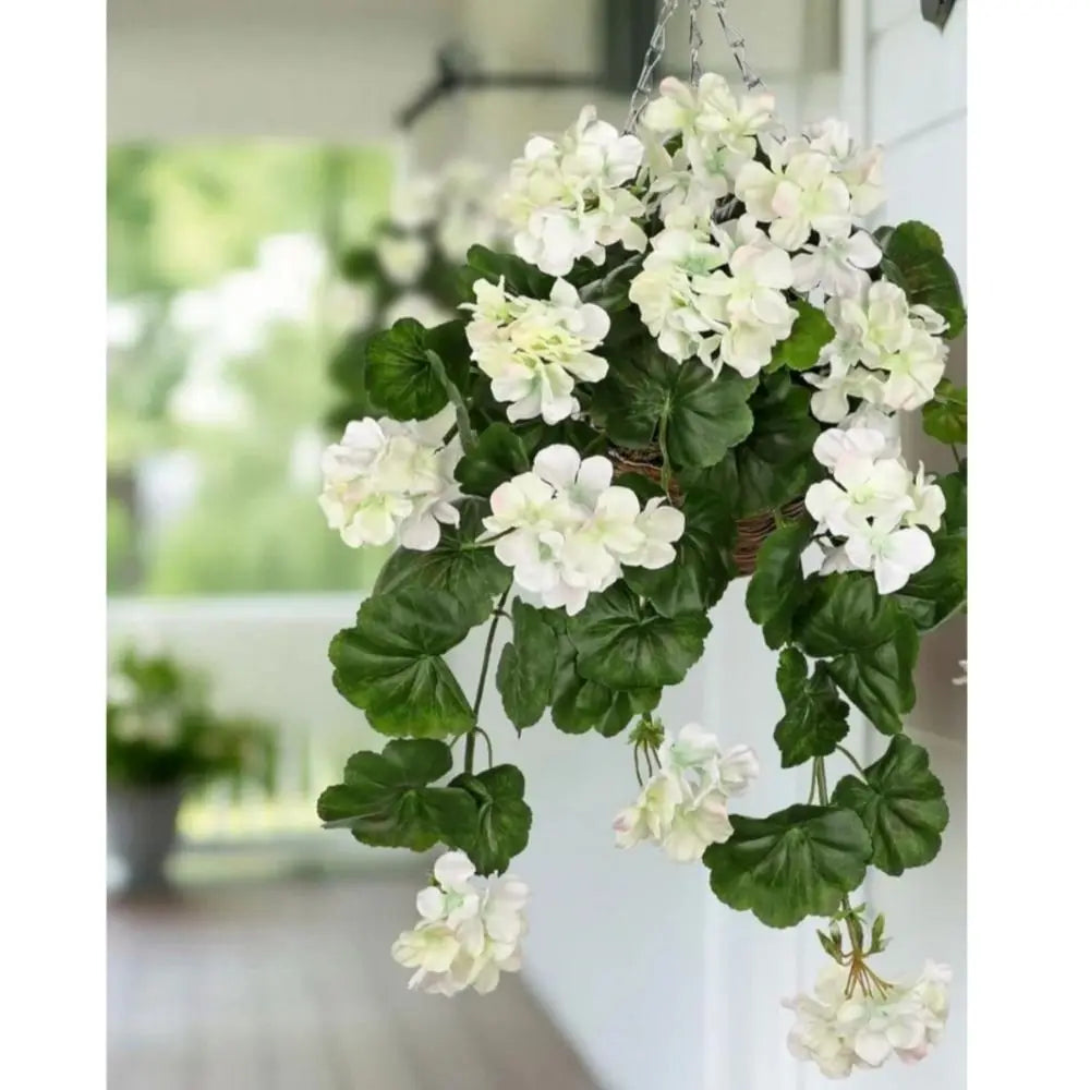Realistic Artificial Geraniums Faux Flower Bouquet – Home & Wedding Artificial Flower Bouquet Nixie