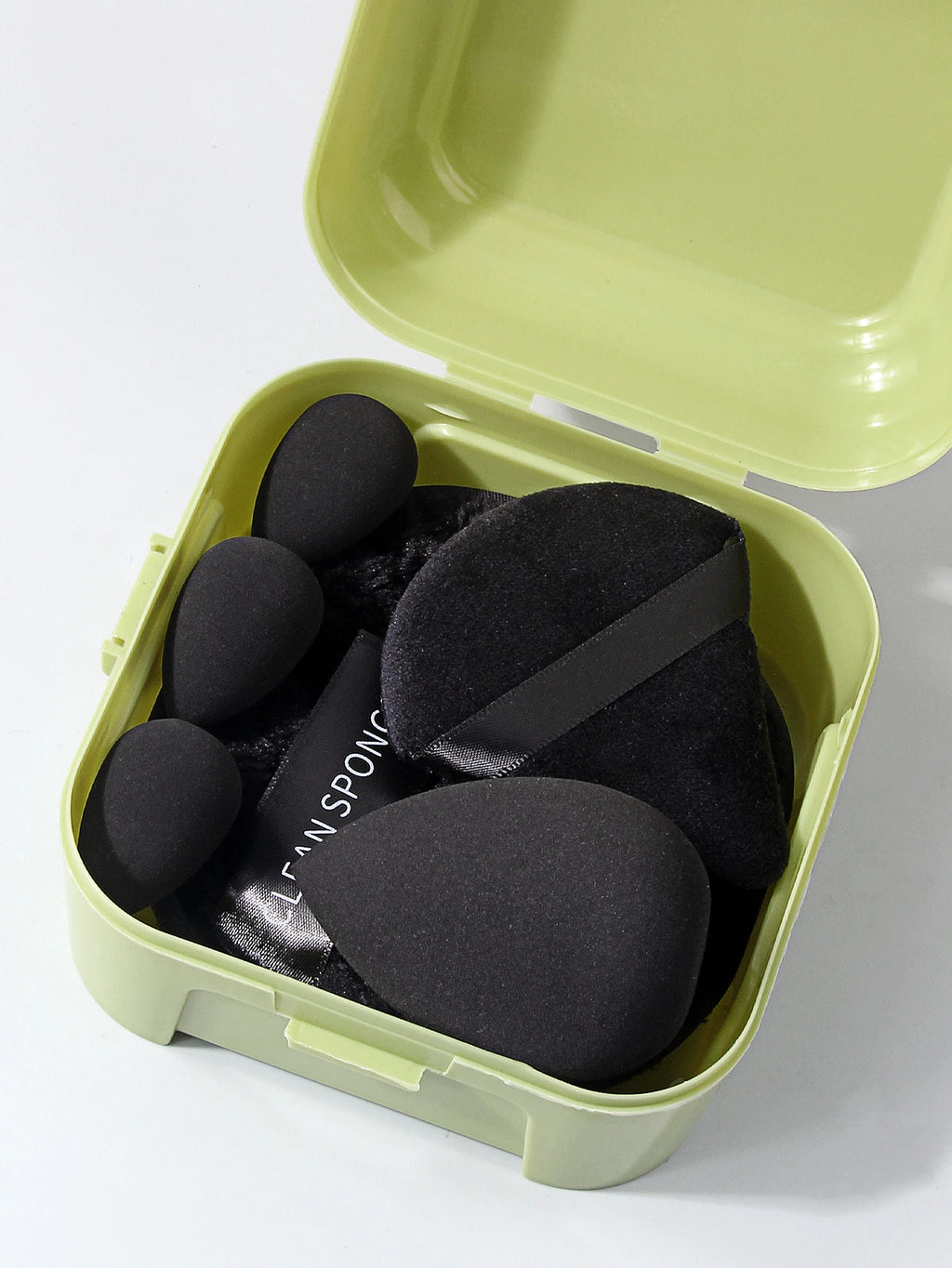 7-Piece Makeup Sponge Set with Storage Box | Multiple Styles Makeup Sponge Set Nixie