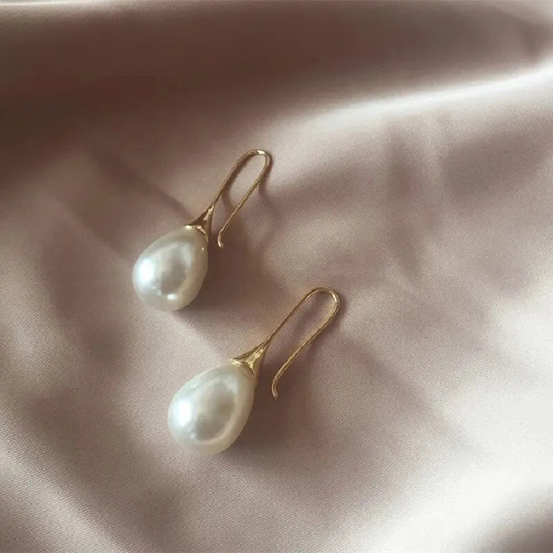 Gold Plated Opal Pearl Rhinestone Stud Earrings | Fashion Jewelry Fashion Stud Earrings Nixie XL1662-1