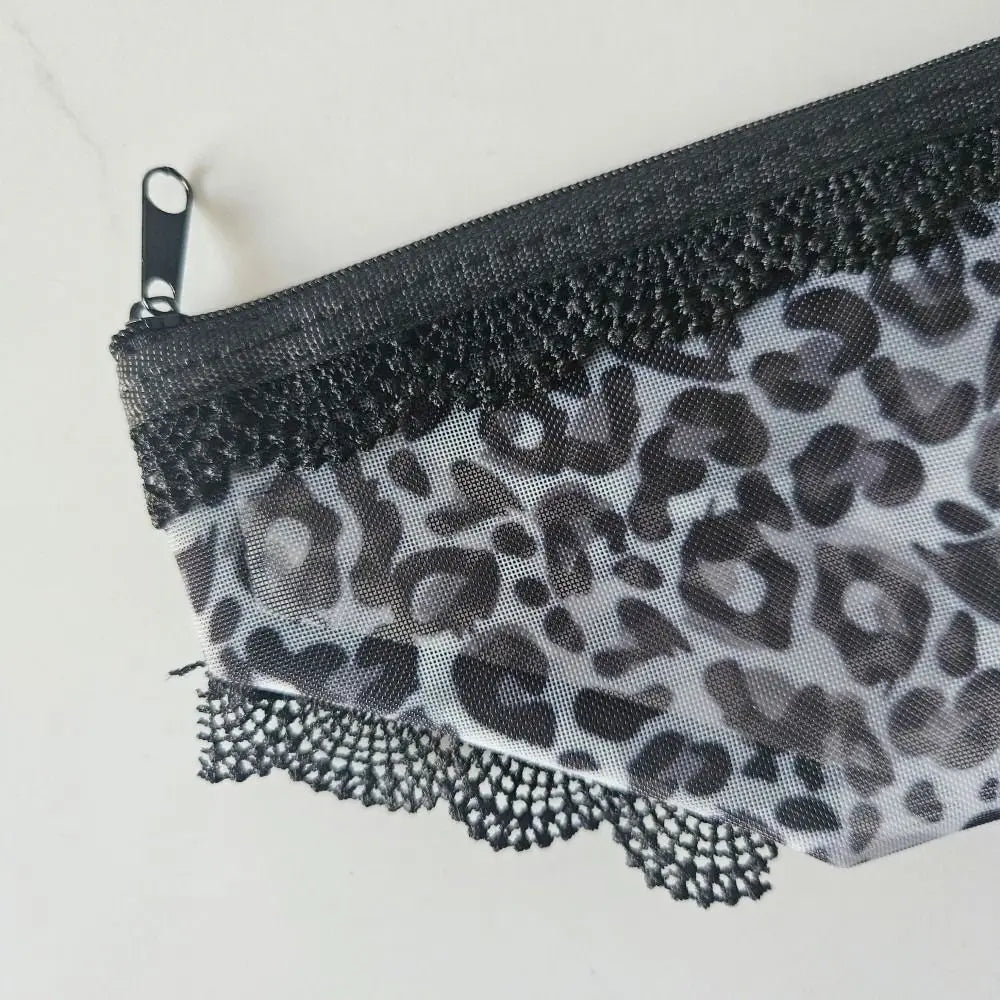 Leopard Print Mesh Cosmetic Bag – Novelty Zippered Makeup Pouch Cosmetic Bag Nixie