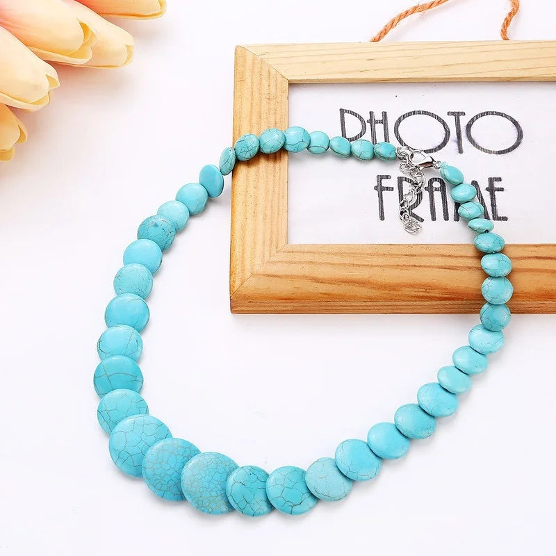 Women's Turquoise Beaded Necklace – Classic Gemstone Jewelry