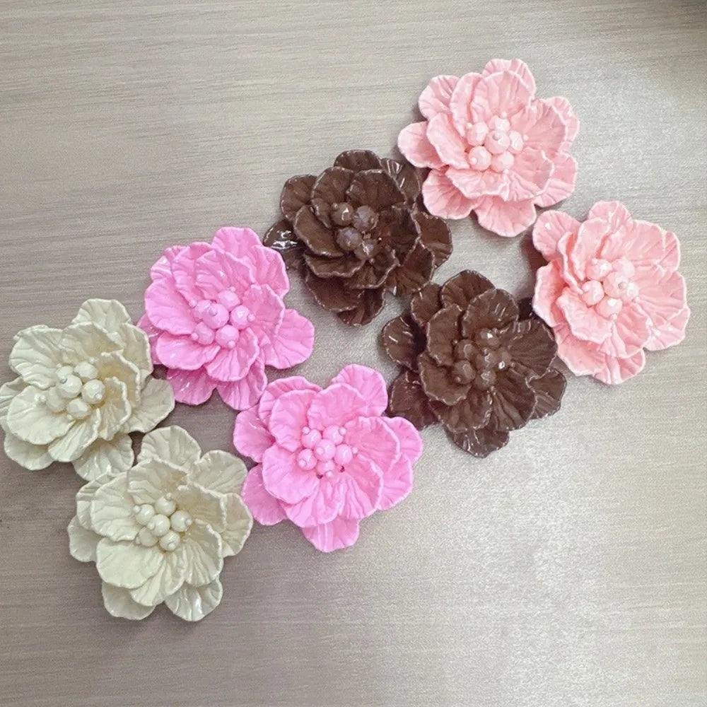 Beaded Camellia Stud Earrings – Lightweight Floral Fashion Jewelry Stud Earrings Nixie
