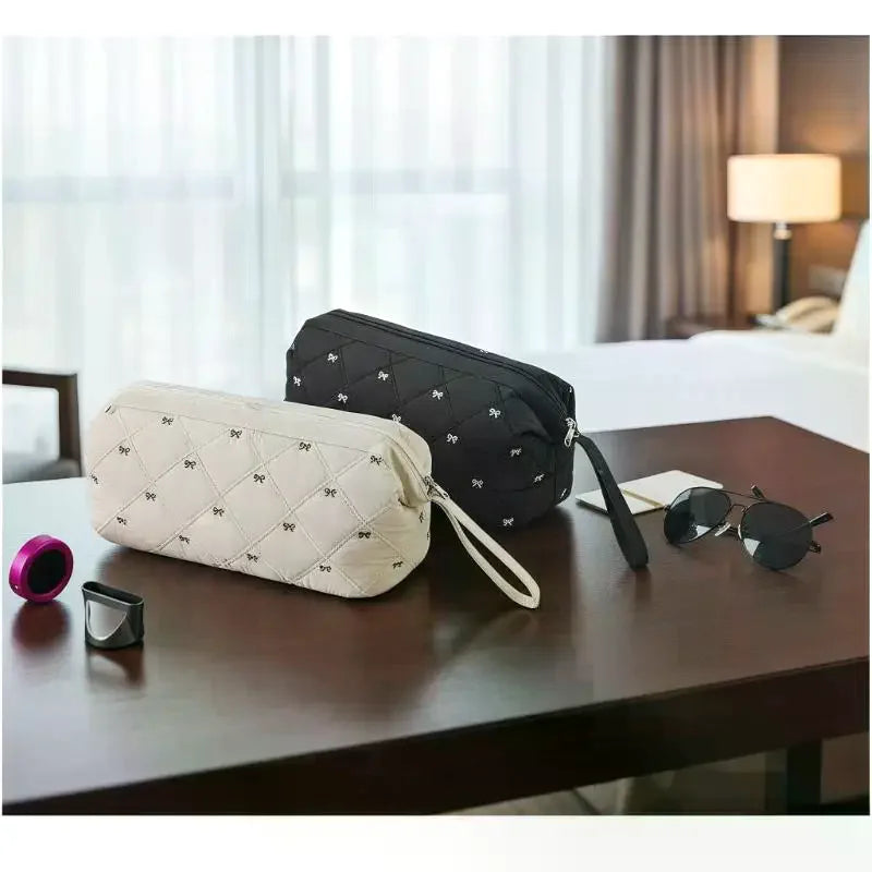 Quilted Hair Dryer Bag – Bow Embroidery Travel Storage Organizer Hair Tool Storage Bag Nixie