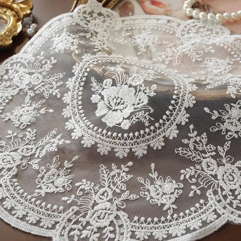 Retro European Embroidered Lace Table Mat – Floral Doily