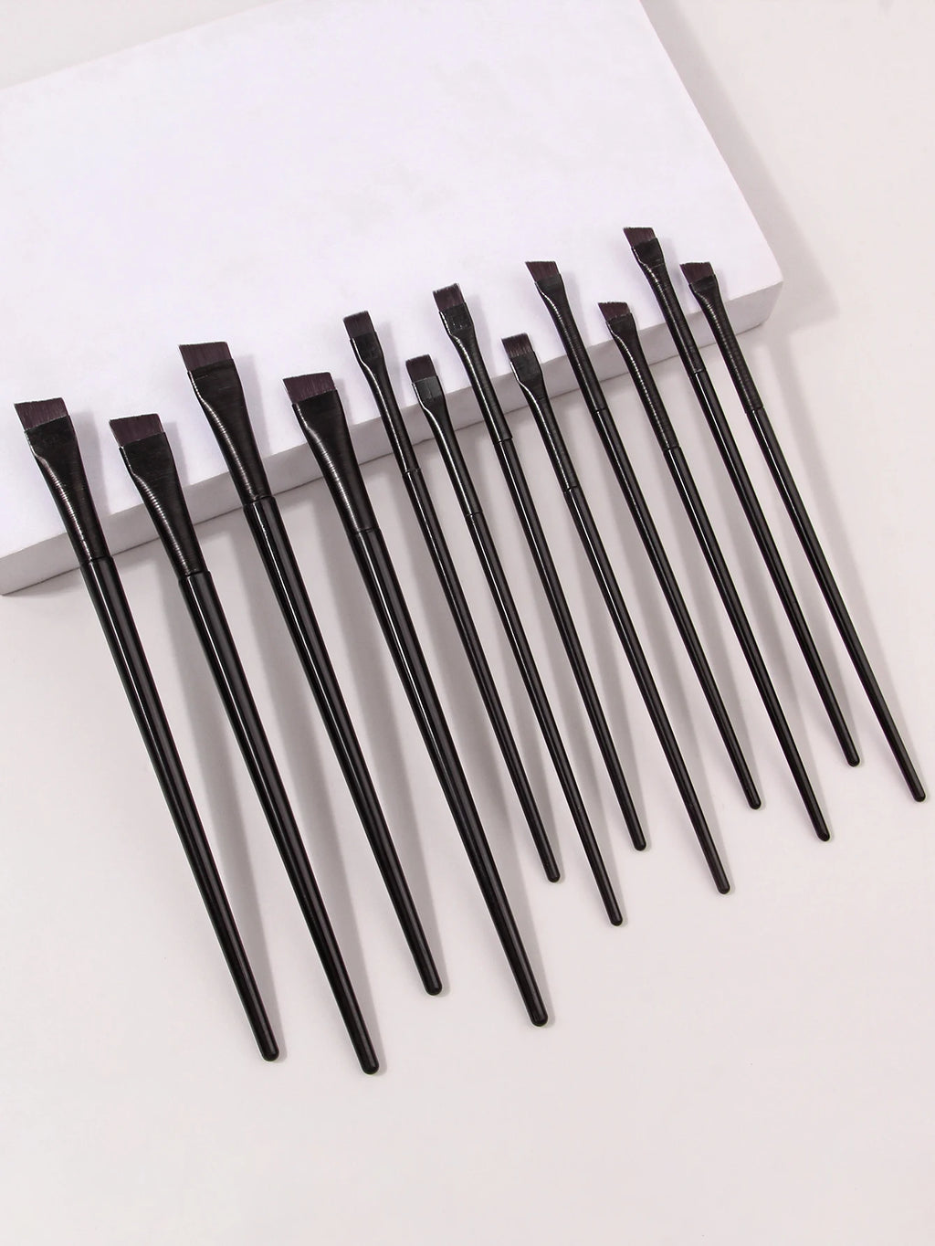12-Piece Eye Makeup Brush Set – Eyeliner, Eyeshadow & Brow Eye Makeup Brush Set Nixie