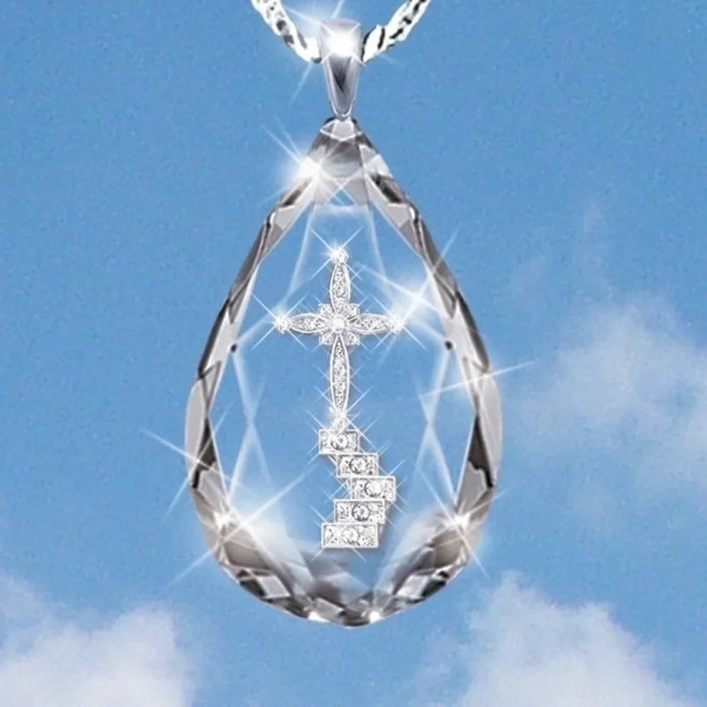 Crystal Cross Pendant Necklace – Unisex Fashion Jewelry Gift Pendant Necklace Nixie