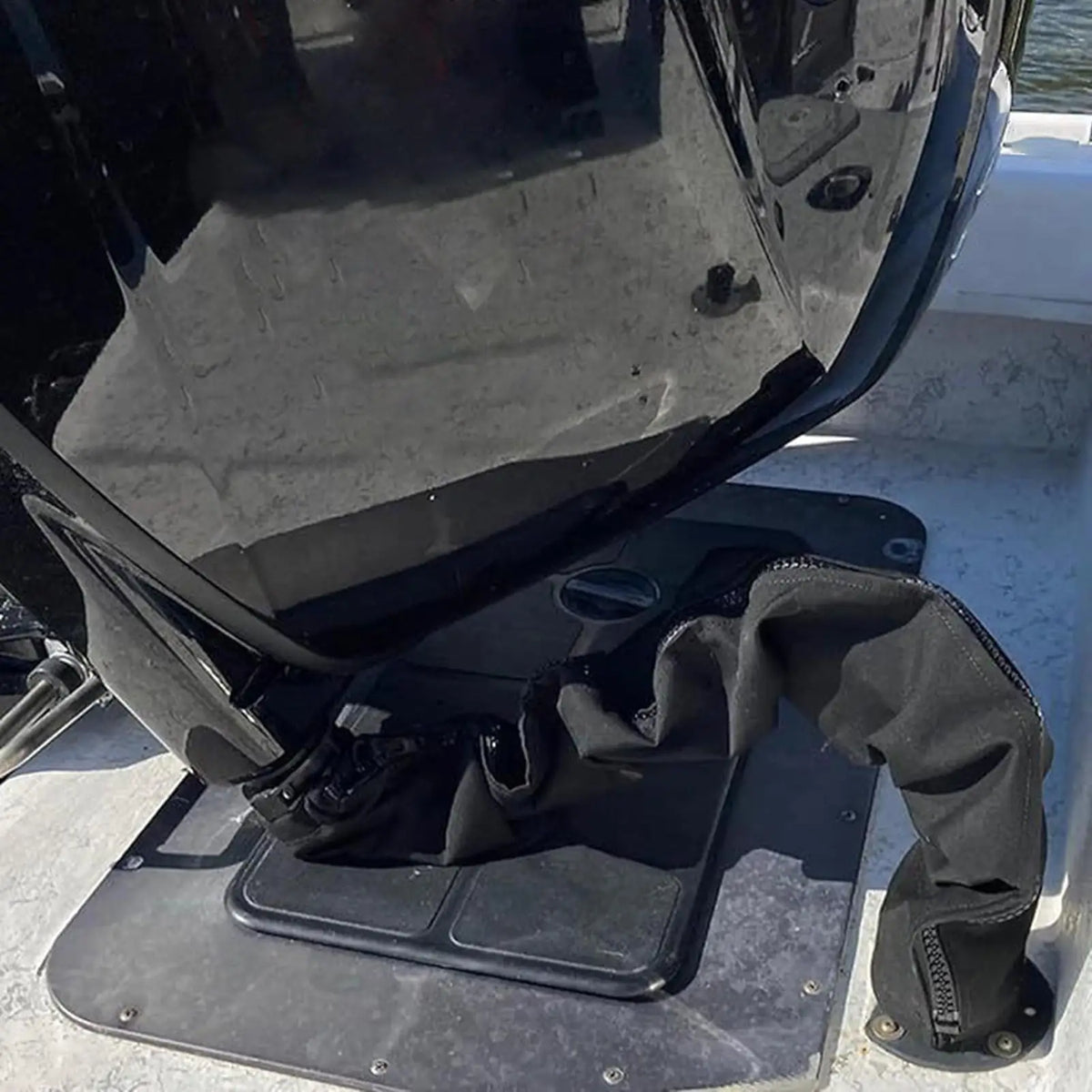 48-Inch Zippered Outboard Rigging Sleeve | Trolling Motor Wire Wrap Marine Cable Sleeve Nixie
